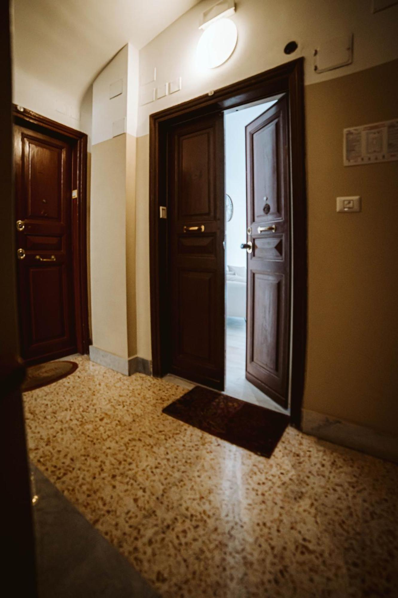 Colosseo Cozy Rooms B&B Ρώμη Εξωτερικό φωτογραφία